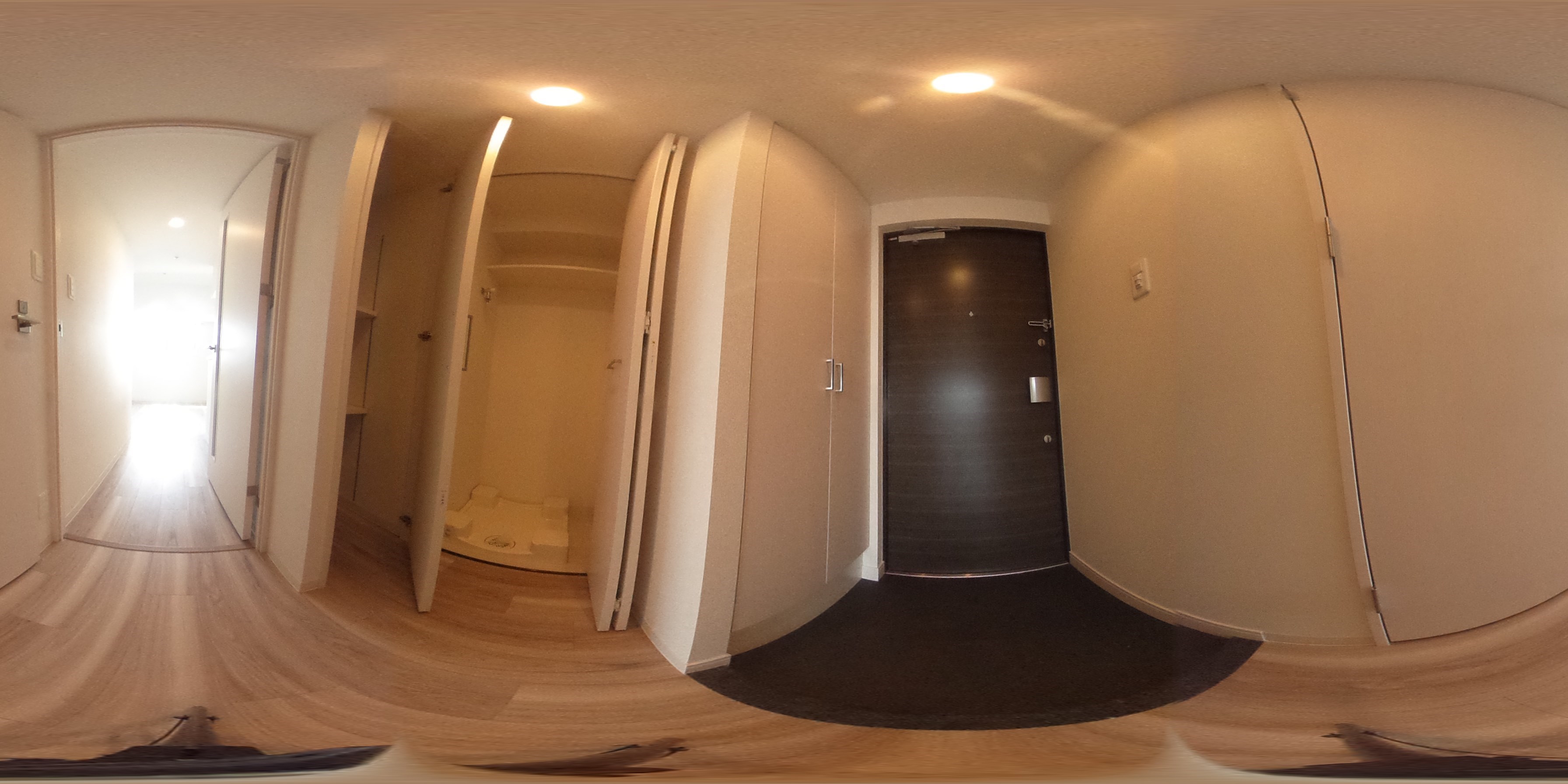 プレサンス金山デュアル 玄関
