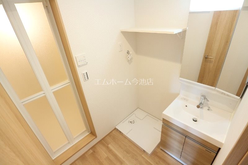 REGALEST三番町 洗面所