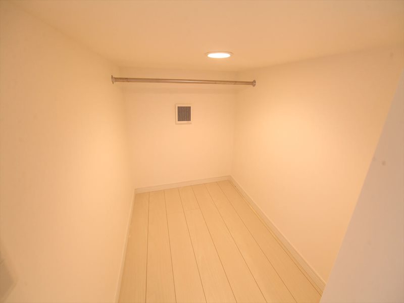アドラブール新守山 収納