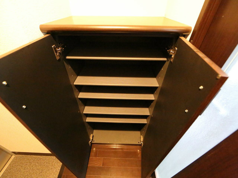 プレミアムコート名古屋金山インテルノ 玄関