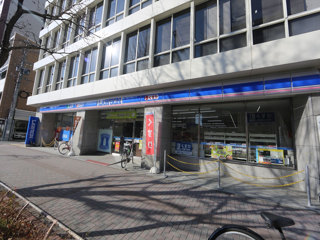 キャトルセゾン代官町 コンビニ