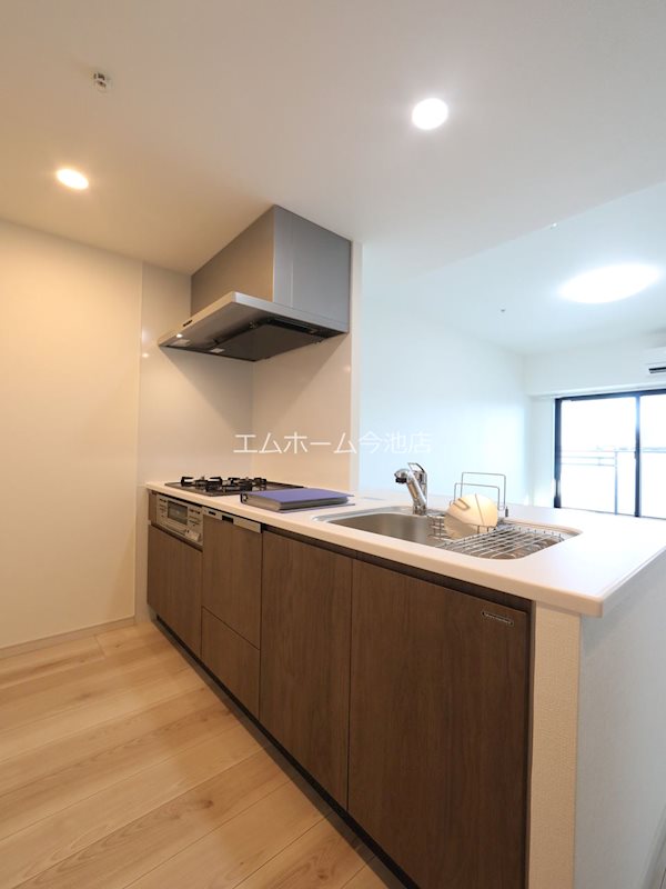 S-RESIDENCE高岳clarity キッチン
