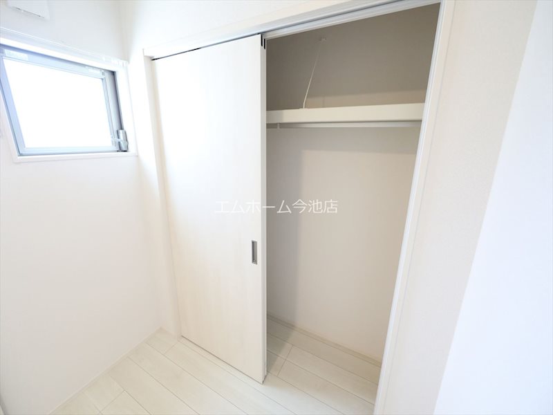 REGALEST伝馬町南 収納