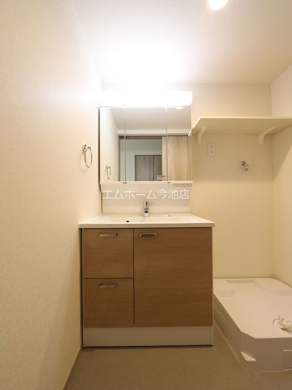 仮称）菊園町四丁目アパート 洗面所