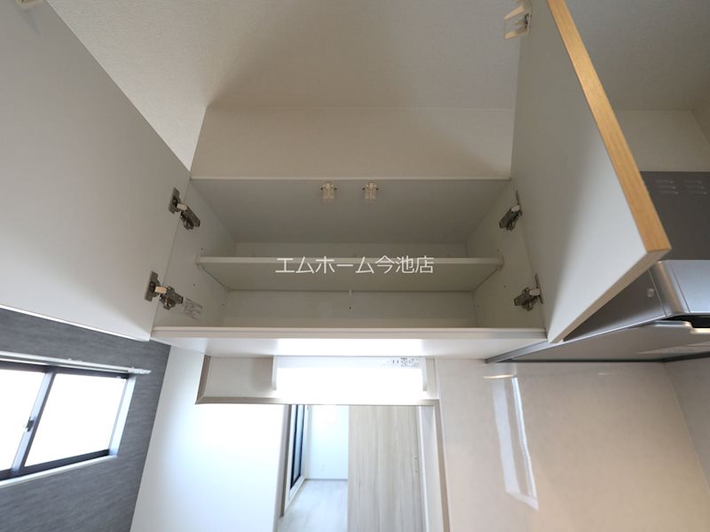 仮称）菊園町四丁目アパート 収納