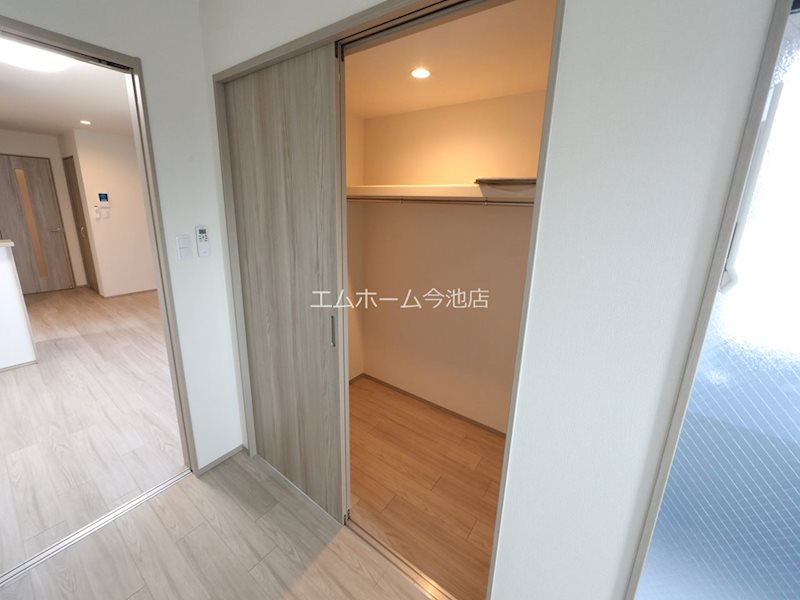 仮称）菊園町四丁目アパート 収納