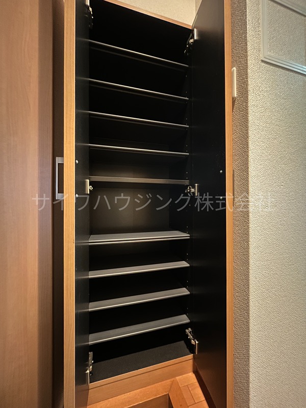 グレイスコート大宮  収納