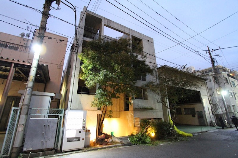 フェスティナレンテ 外観