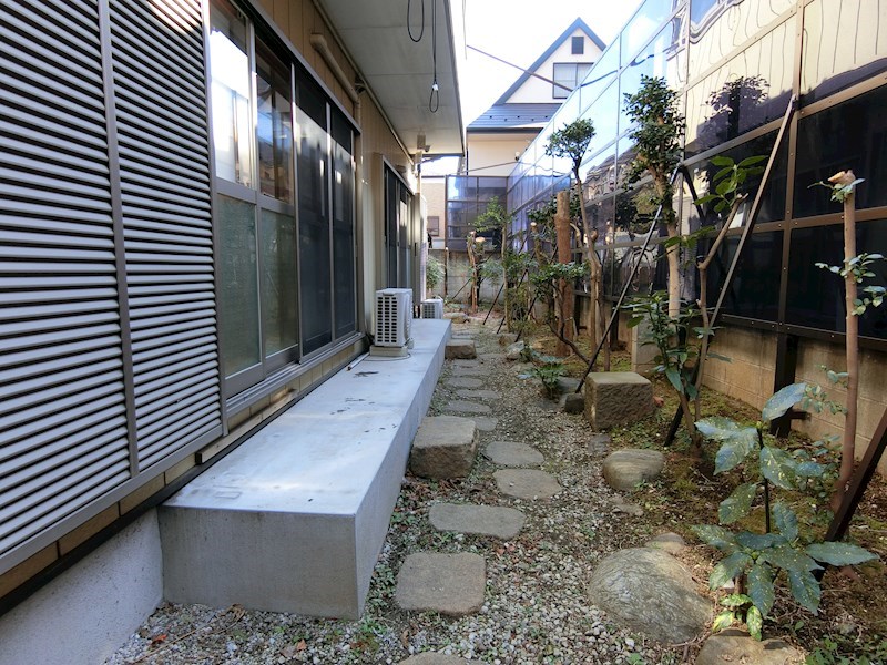 小野塚邸戸建 庭