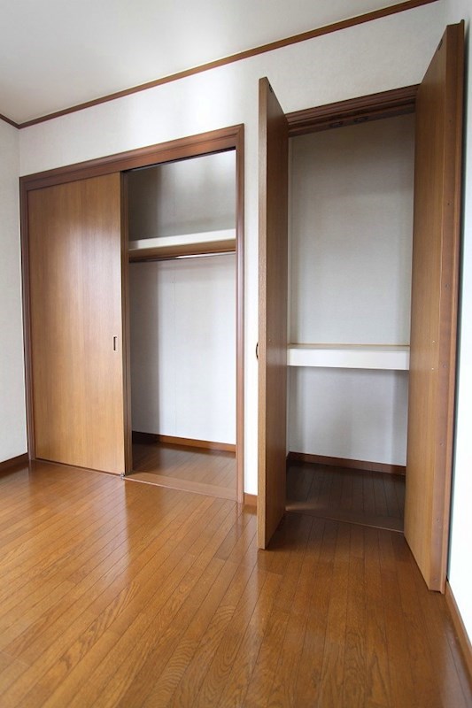 朝霞市仲町2丁目貸家 収納