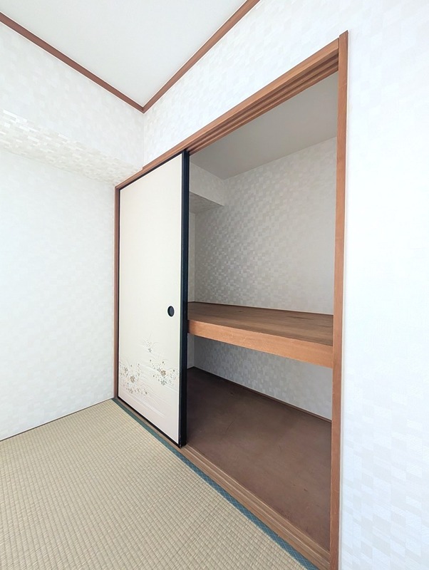 エソール戸田22 収納