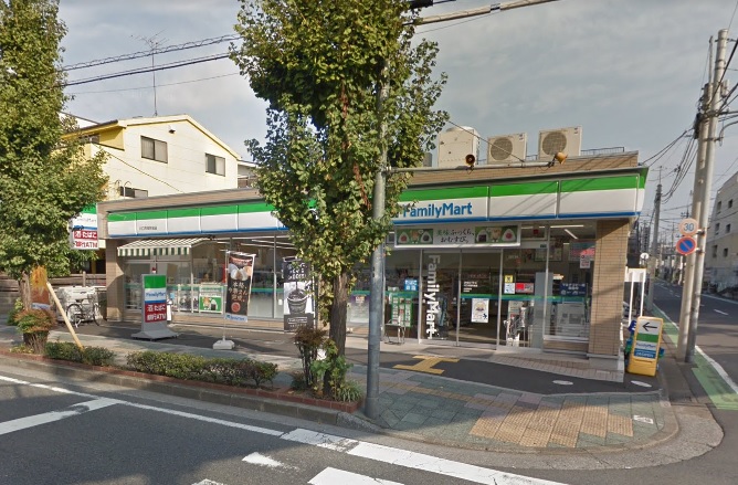 プレジオ川口 コンビニ