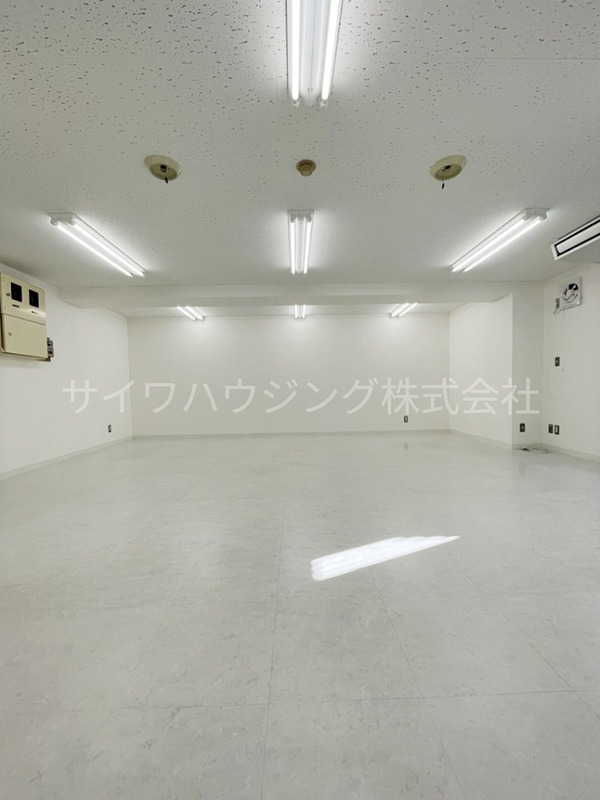埼和栄町ビル 内装