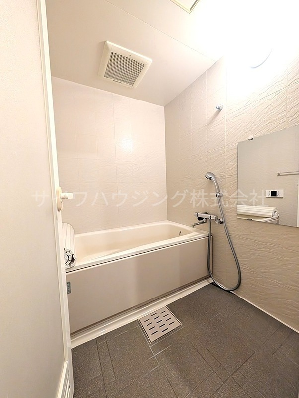 パインクレスト その他