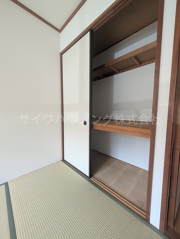 パインクレスト その他