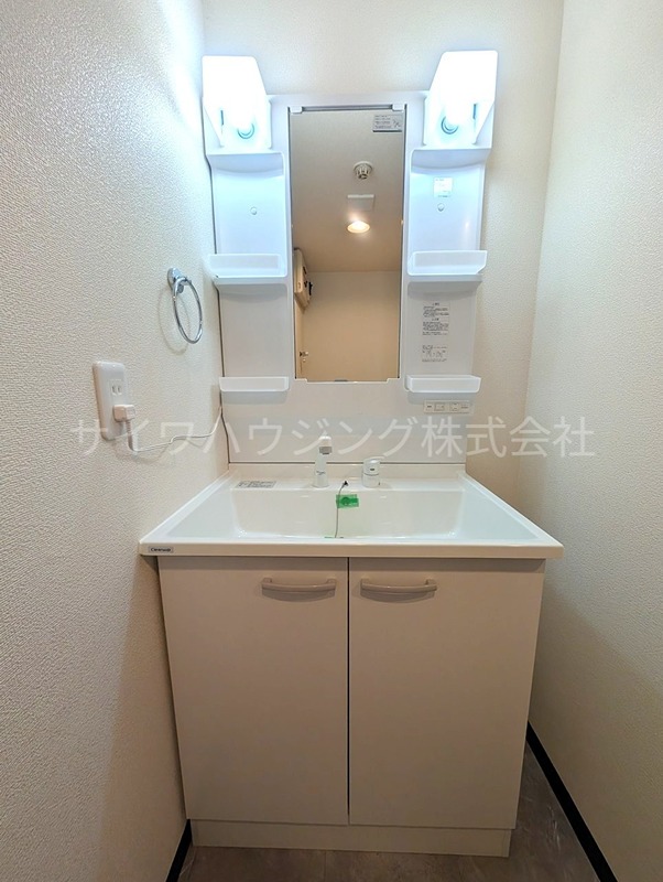 葵コーポ蕨Ⅲ 洗面所