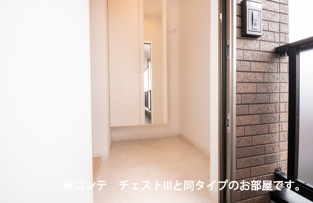 ヒカルサ川口芝西 玄関