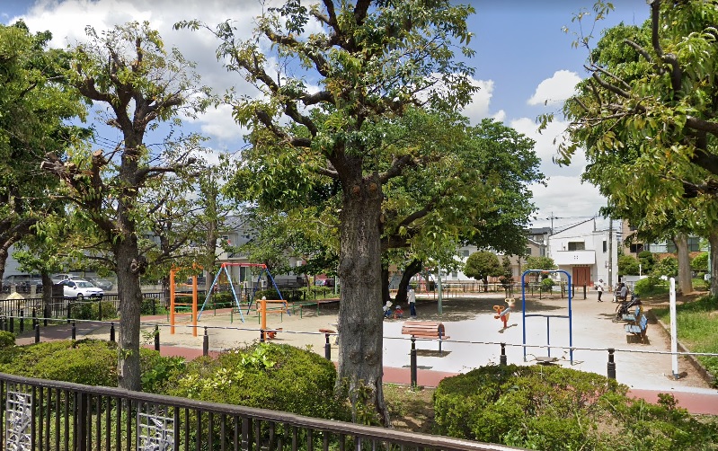 アドヴァンスコジマ  公園