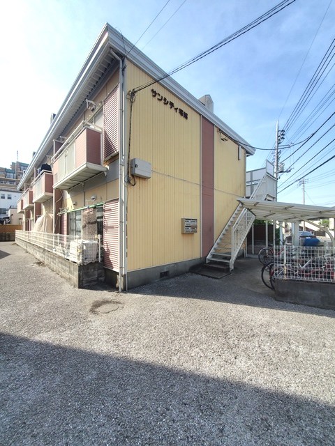 サンシティ塚越 外観