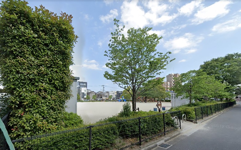 チェスターハウス川口 公園