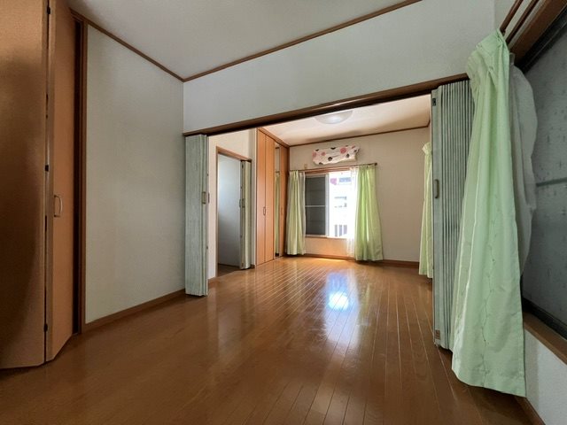 蕨市北町５丁目戸建て ベッドルーム