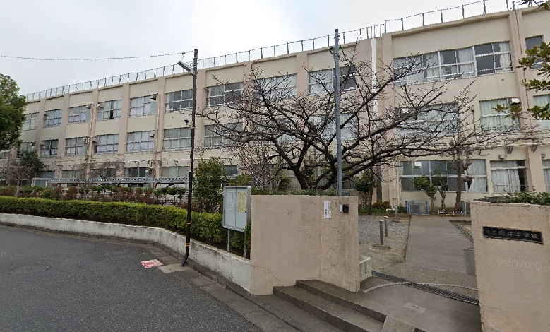 グリーンパーク西綾瀬 中学校