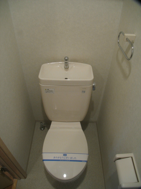 クレセント トイレ