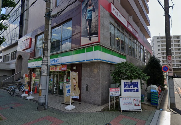 サンクレイドル川口並木 コンビニ