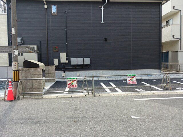 メヌエット 駐車場
