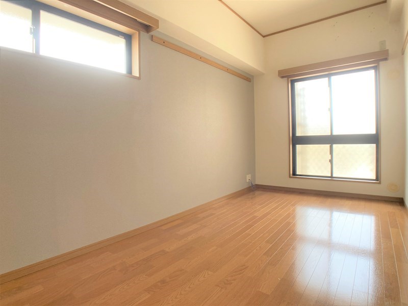 T-one MIYAHARA 　West B 内装