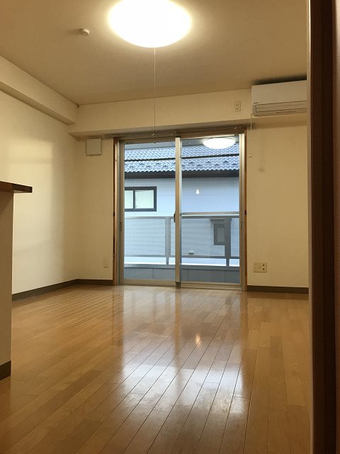 リベラルハイツ   リビング