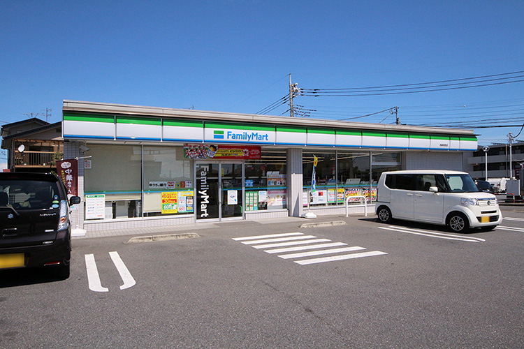 上中居T-one店舗　 コンビニ