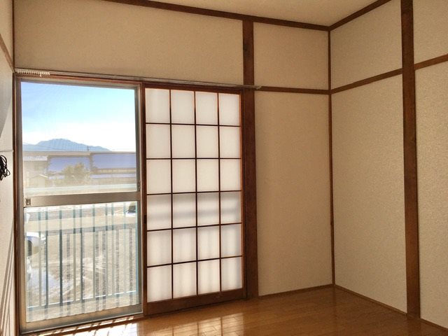 イースト・ワン ベッドルーム