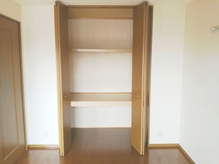 ウィルモア小柴見  収納