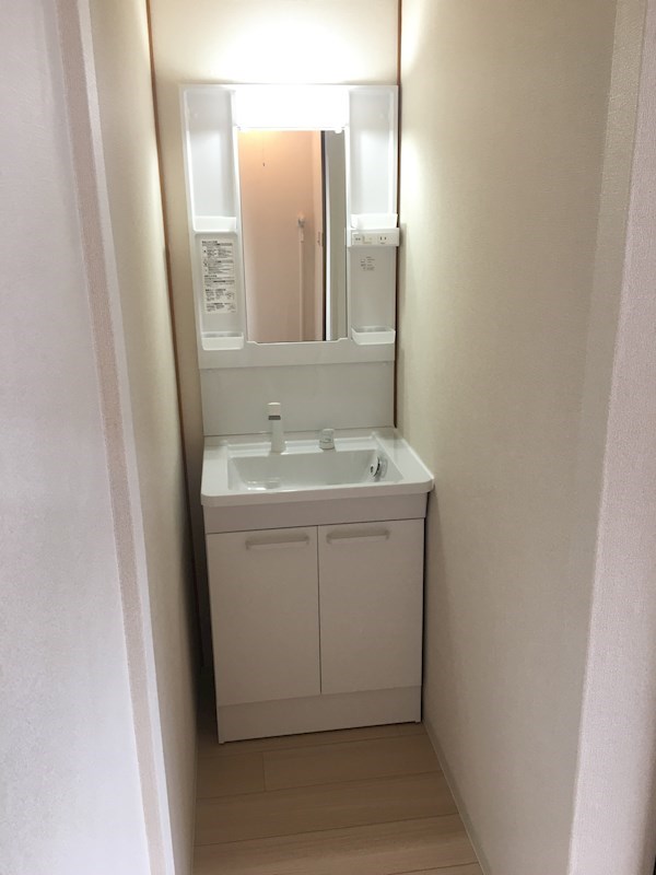 Opusあもり 洗面所