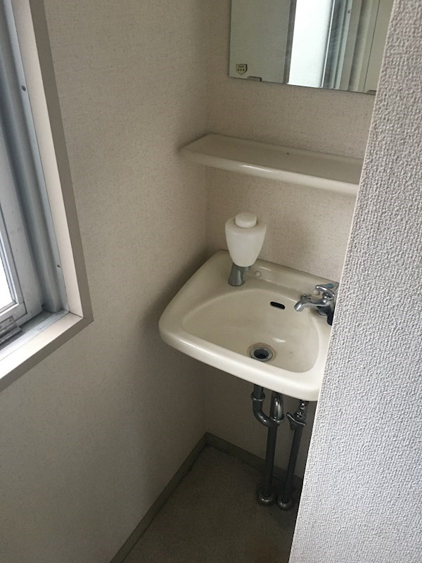 コーポ原　1階貸店舗 洗面所
