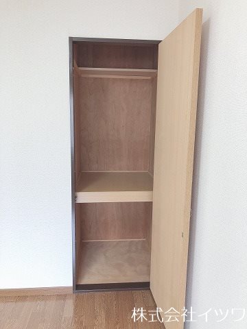 ストーク稲葉　A棟 収納