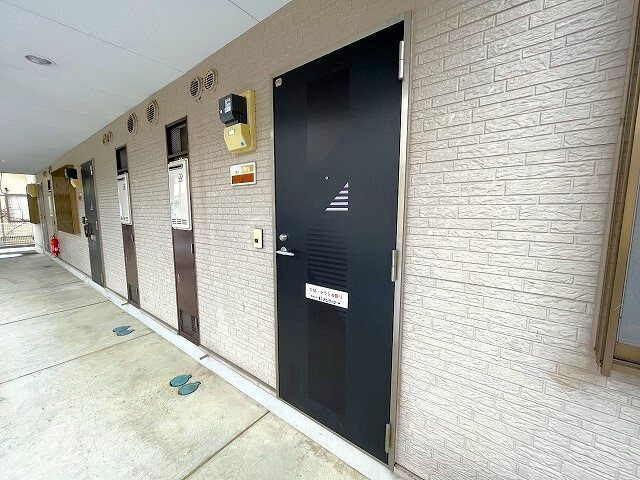 ストーク稲葉　A棟 エントランス
