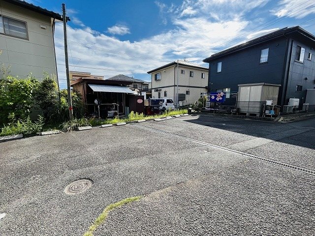 M.Breyton 駐車場