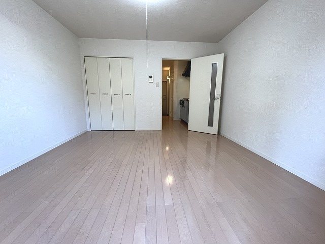 ラフィーネレゾンB棟 ベッドルーム