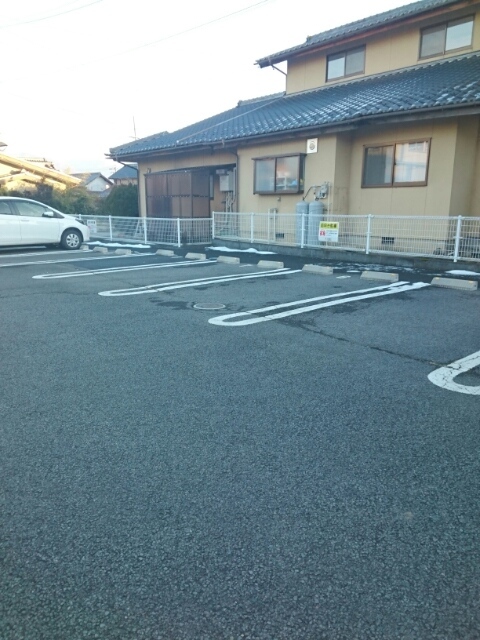 ルクソール 駐車場