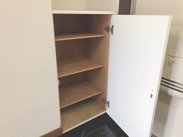 ストーク稲葉　B棟 収納