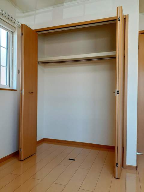 メゾンリヴェール 収納