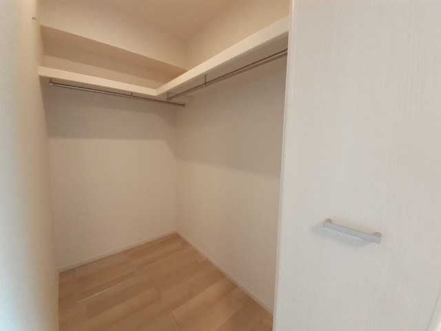 ブライトガーデン 収納
