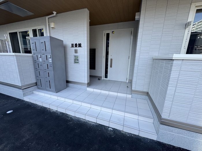 グランスクエアⅢ番館 エントランス