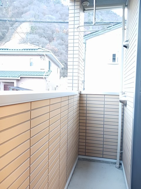 ガーデンハウス朝日山　Ｆ ベランダ