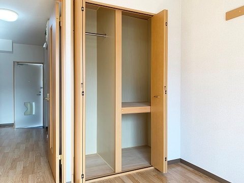 サプリング上山田B 収納
