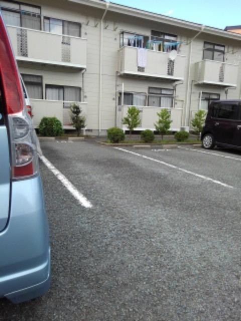ＴＭ・ハイツ 駐車場