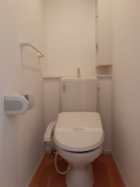 タッセル トイレ