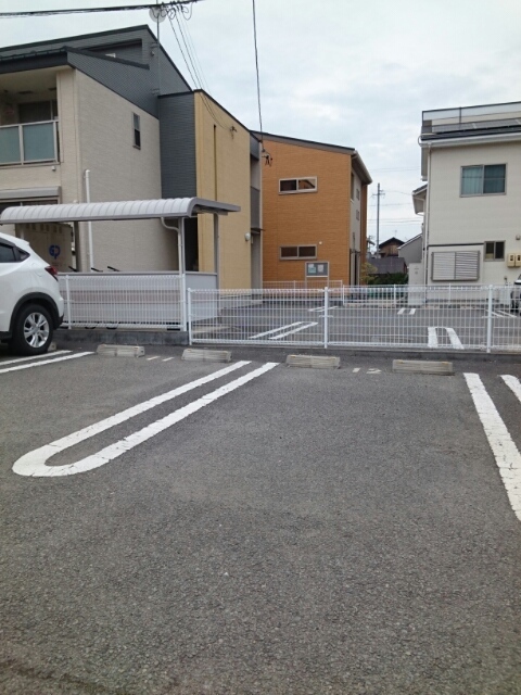 メルティー・アイⅡ　Ａ 駐車場